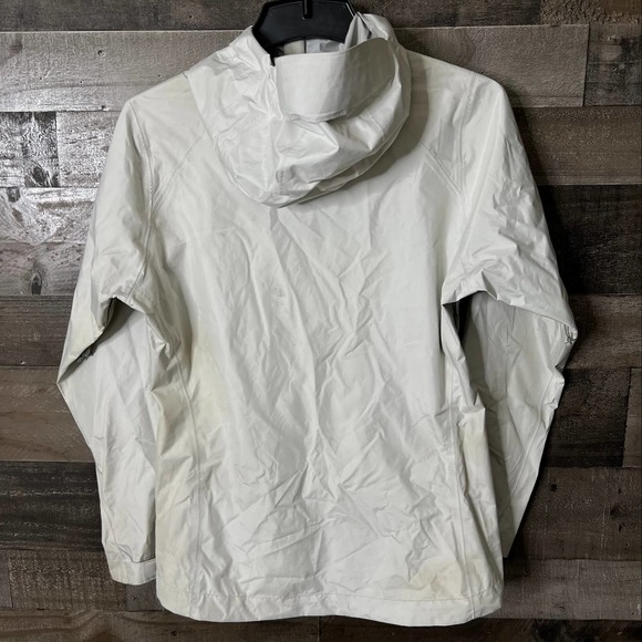 SOLD Patagonia Torrentshell H2NO Rain Jacket Small - Picture 4 of 5